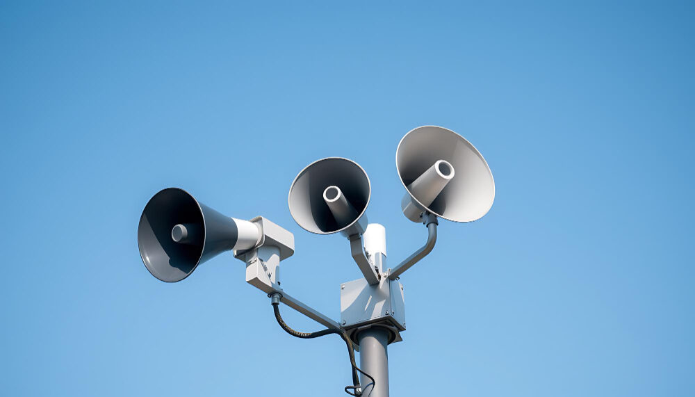 איך לבחור מערכת כריזה שתישמע ברור ותעבוד נכון גם בשגרה וגם בעומס